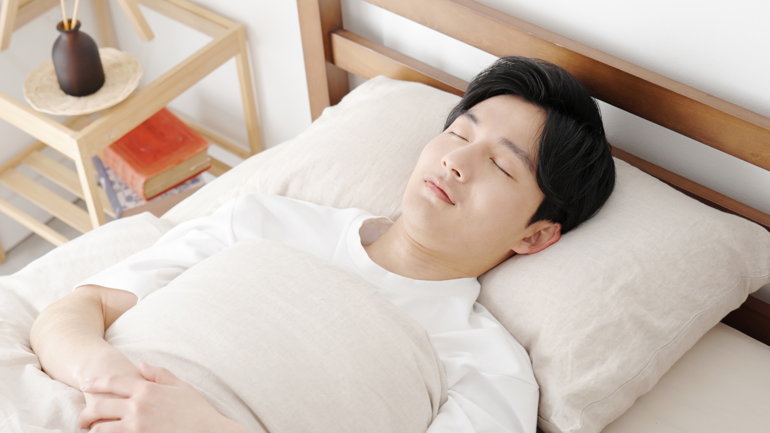 Inclined Back Sleep