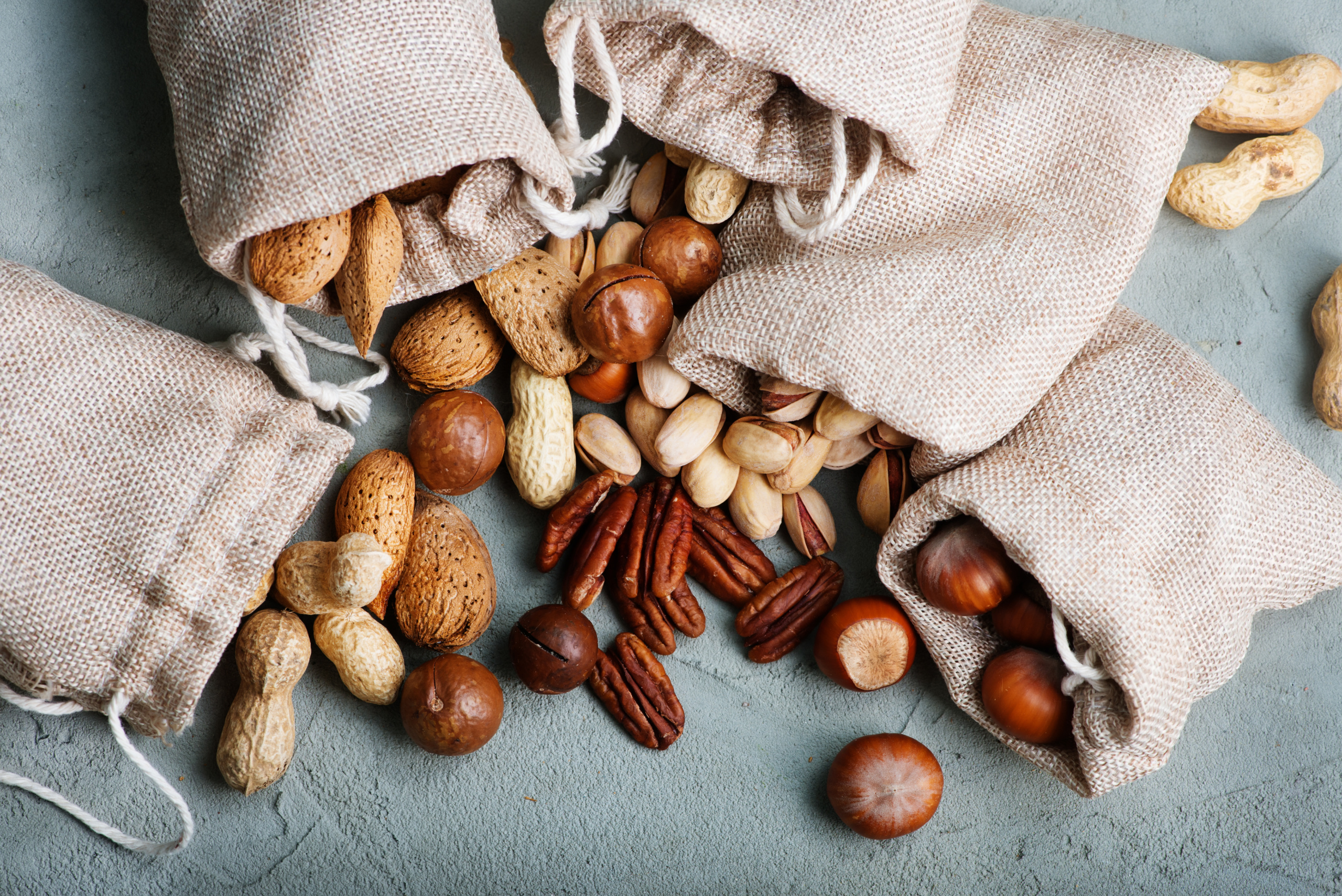 17 Everyday Nuts That Can Fix Common Health Problems