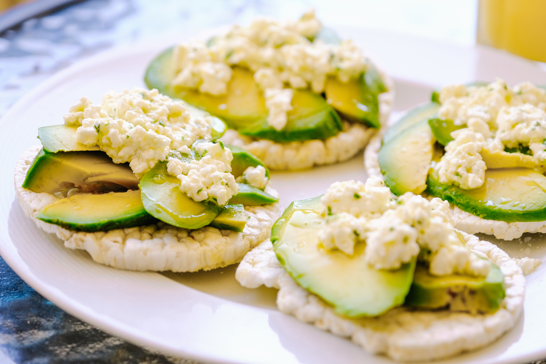 Rice Cakes with Avocado