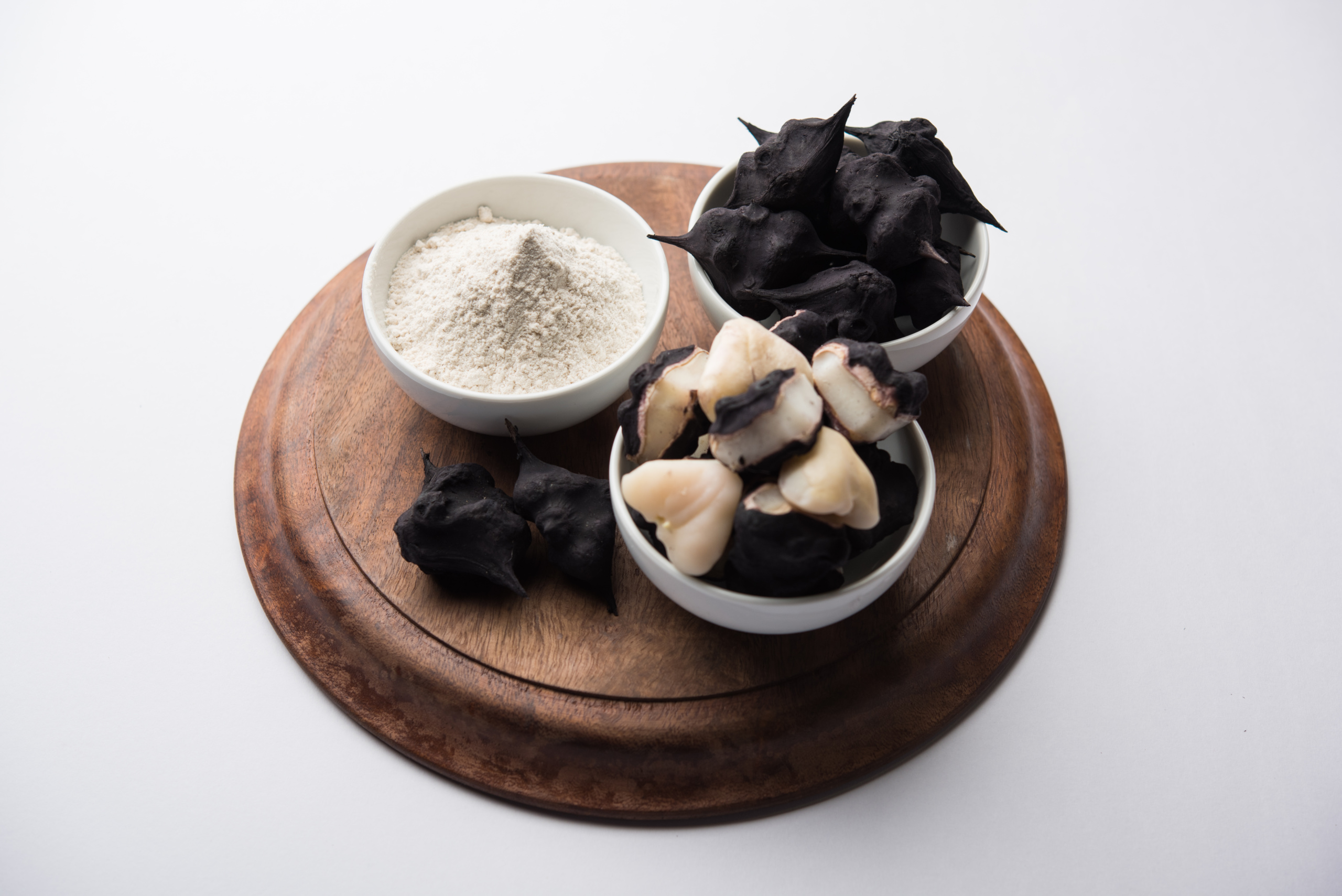 Water caltrop powder