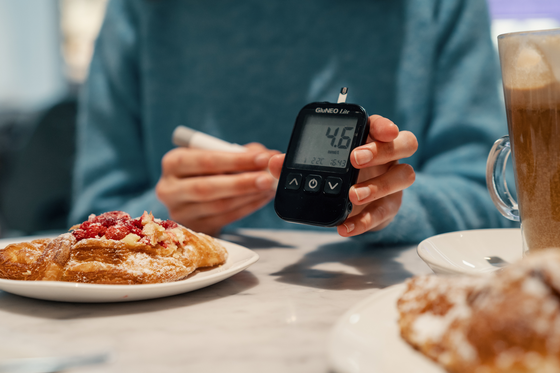 8 Sneaky Daily Habits That May Be Messing With Your Blood Sugar