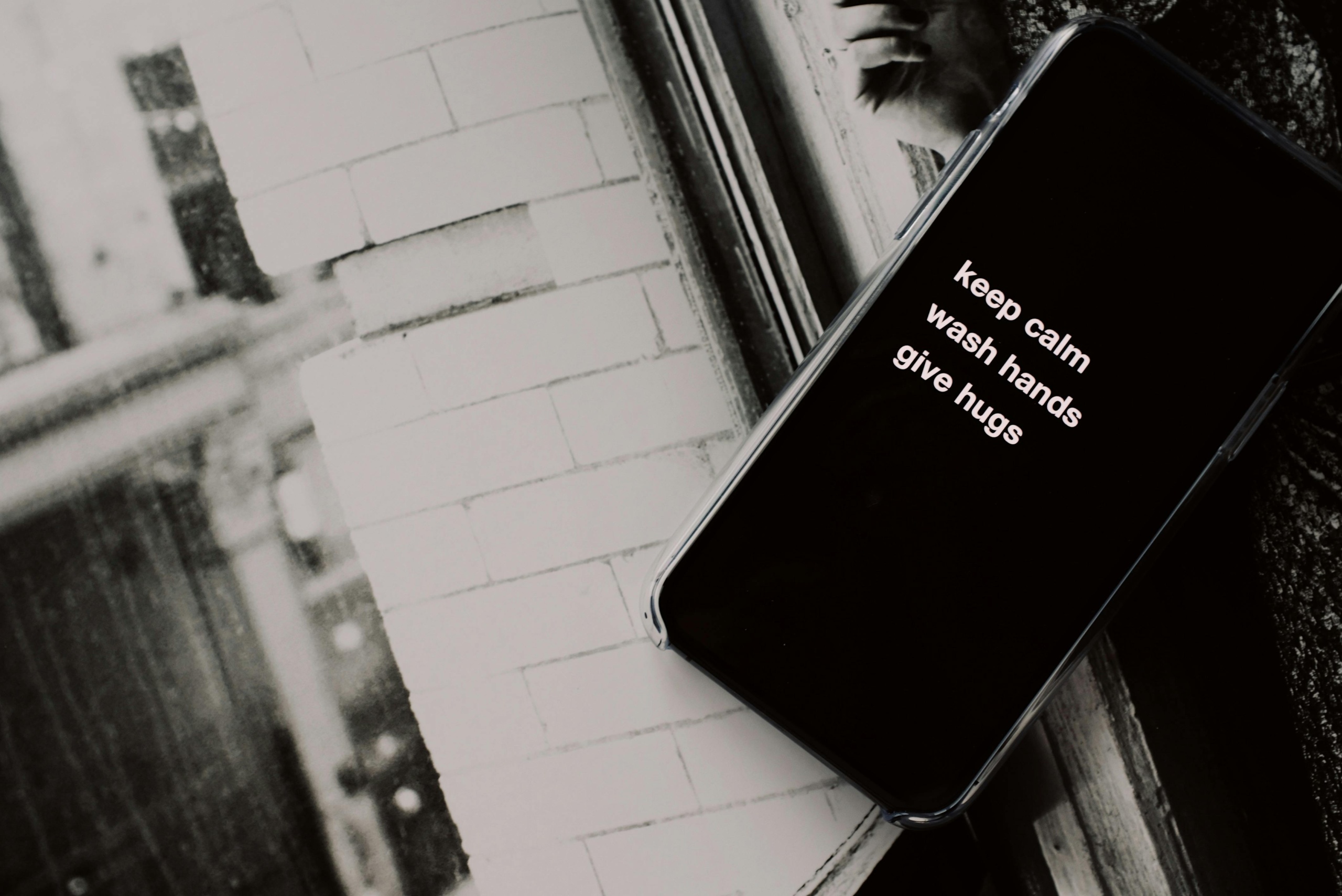 Customize Your Lock Screen With Supportive Reminders