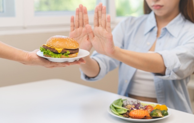 15 Harmful Foods for Your Heart You Should Avoid