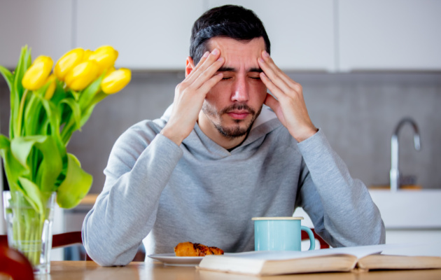 12 Common Foods That Trigger Migraine Attacks