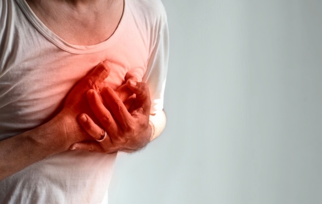 17 Simple Ways to Get Rid of Chest Pain Naturally