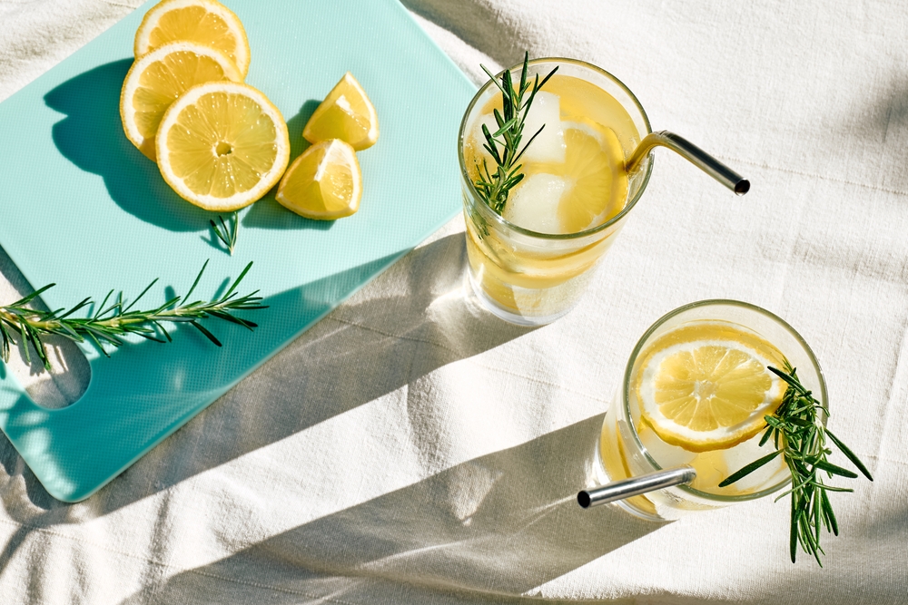 10 Healthy Ways to Enjoy the ‘Loaded Water’ Trend