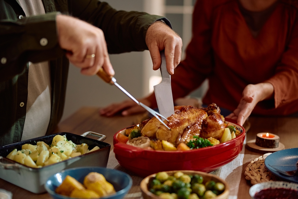 13 Simple Tips for Mindful Eating This Holiday Season