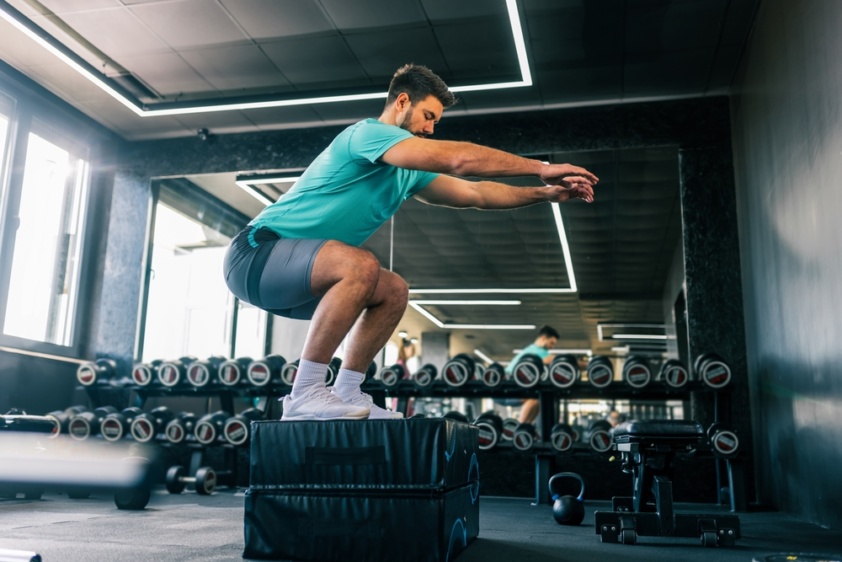 12 Bodyweight Moves for a High-Intensity Workout in Under 15 Minutes