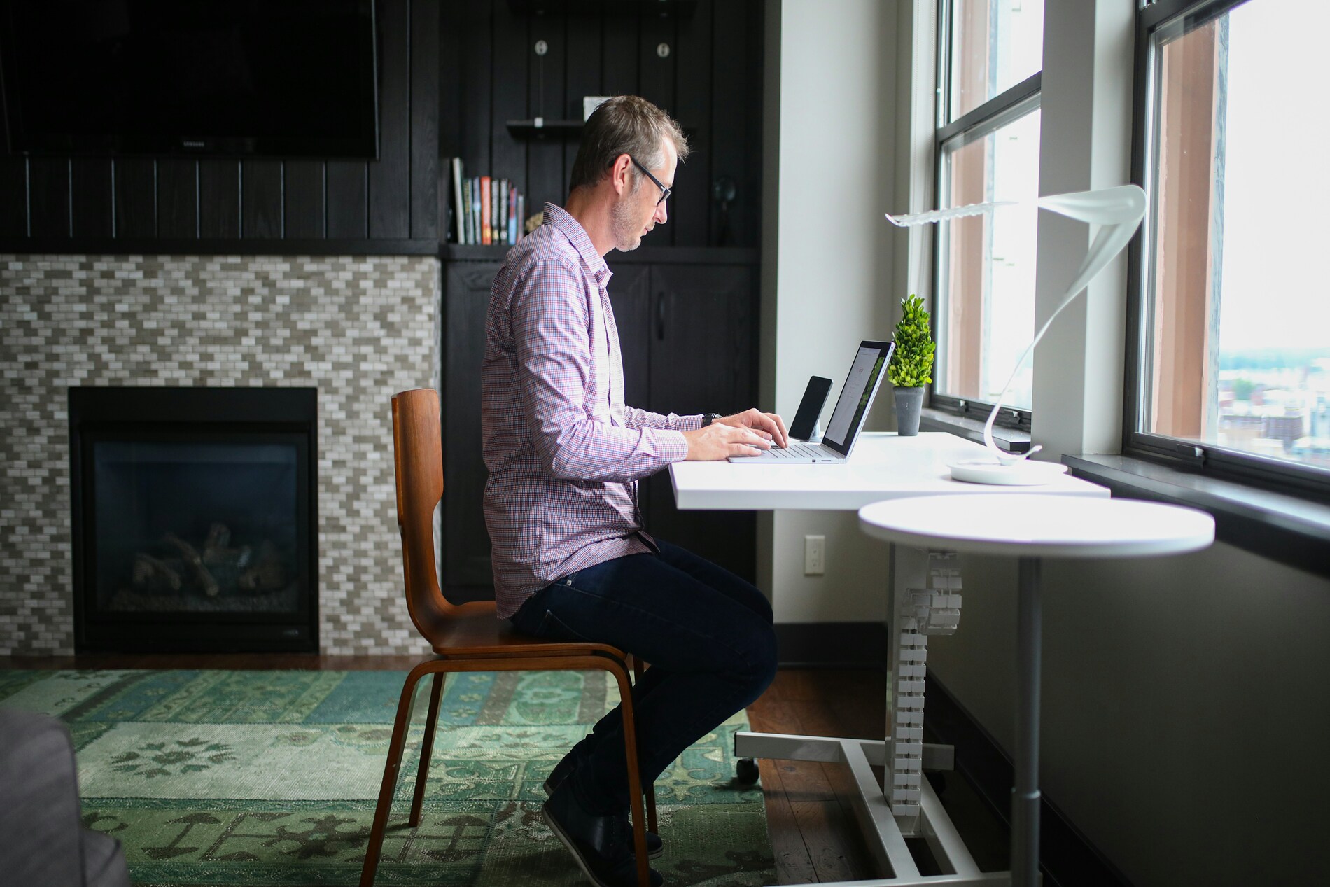 Desk posture